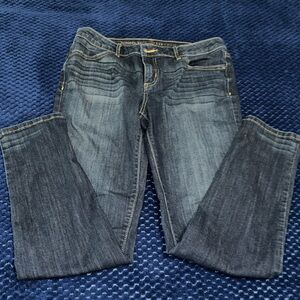 Simply Vera Vera Wang dark wash jeans size 8!